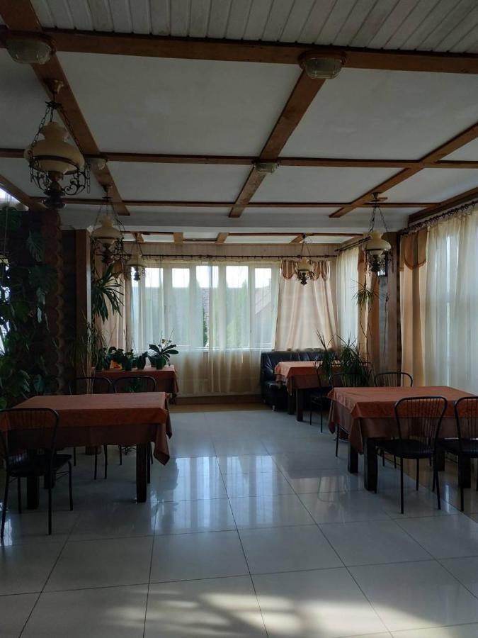 Hotel Restaurant Complex Boyarskiy Dvor Boyarka エクステリア 写真