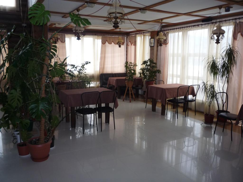 Hotel Restaurant Complex Boyarskiy Dvor Boyarka エクステリア 写真