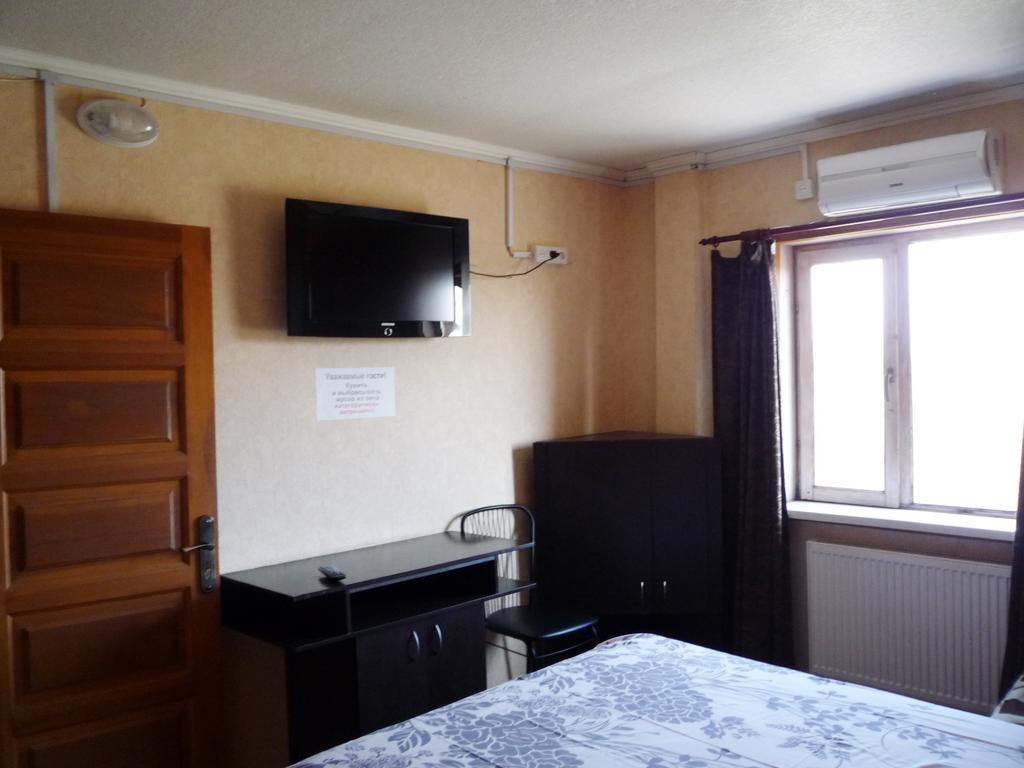 Hotel Restaurant Complex Boyarskiy Dvor Boyarka エクステリア 写真