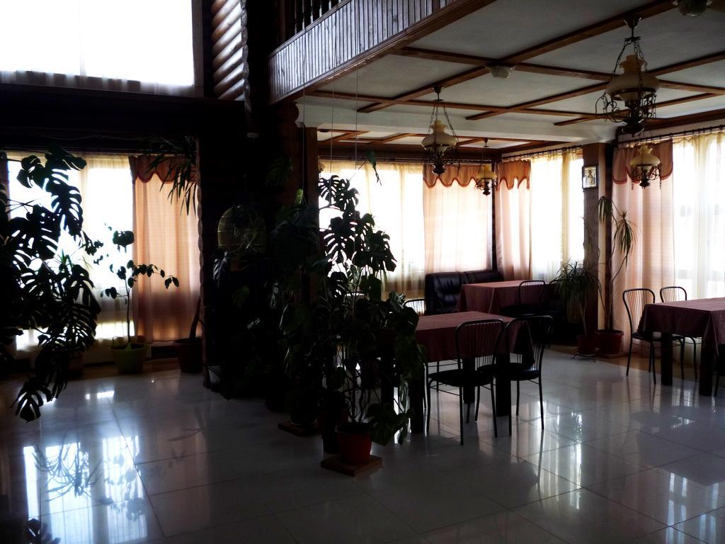 Hotel Restaurant Complex Boyarskiy Dvor Boyarka エクステリア 写真