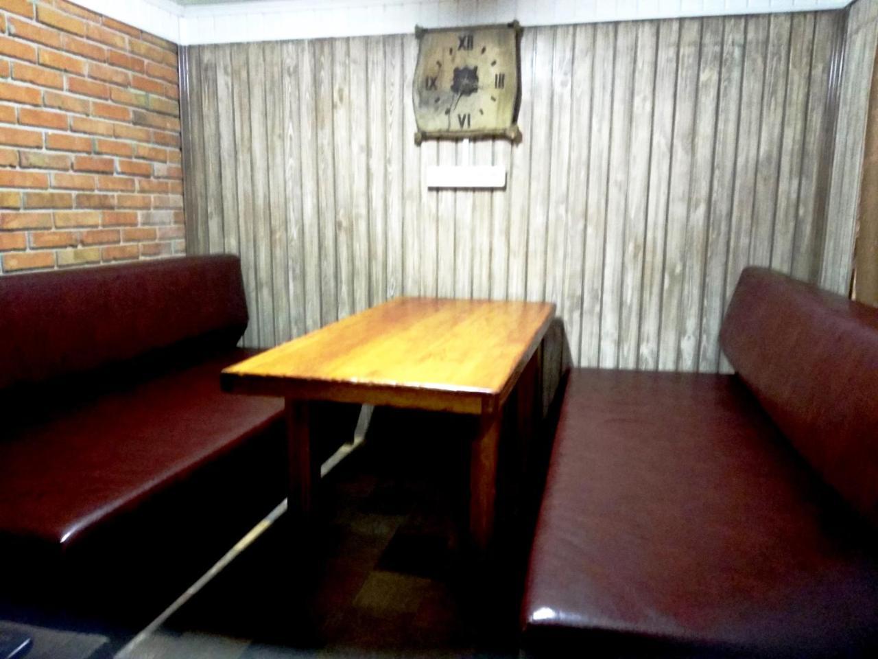 Hotel Restaurant Complex Boyarskiy Dvor Boyarka エクステリア 写真